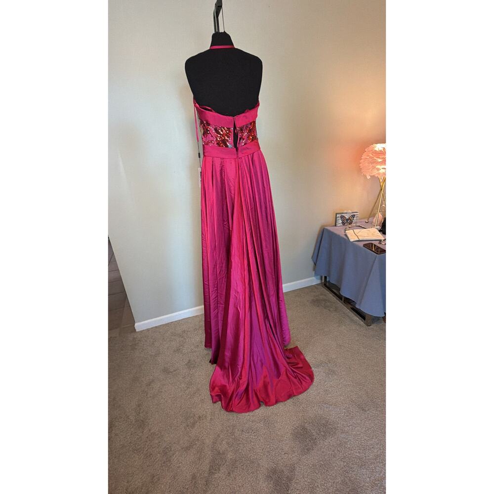 Terani Couture - Long party dress covered in sequins and floral print - Picture 7 of 8